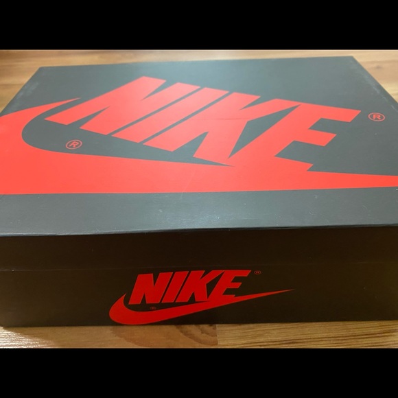 Nike Air Jordan 1 Retro High OG Patina - Picture 15 of 15